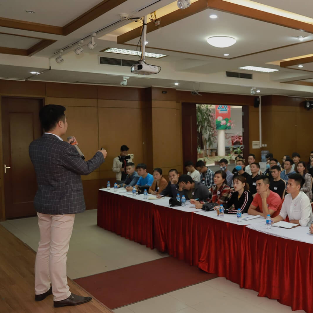 Đâu Là Kẻ Thù Của Kỷ Luật